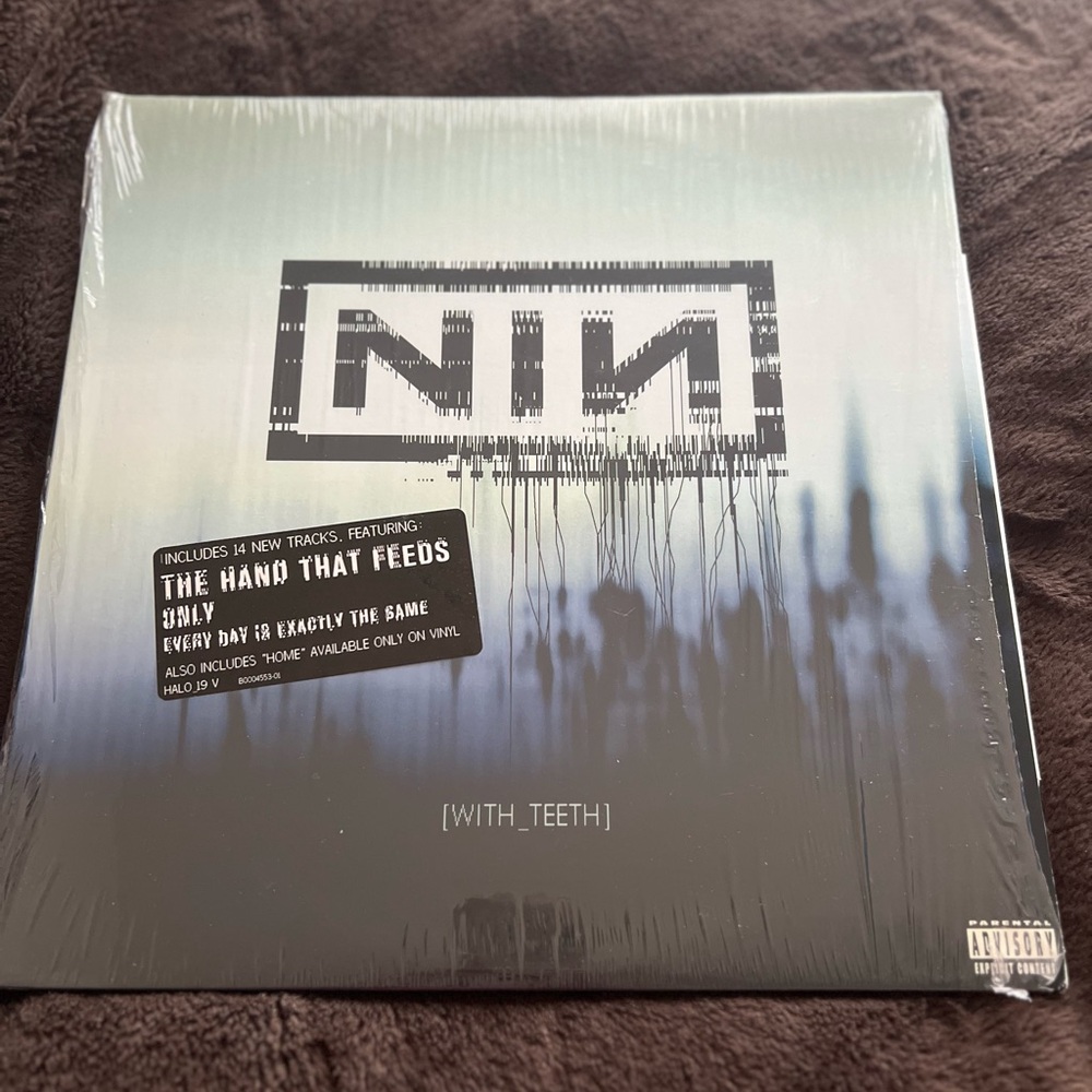 Nine Inch Nails With Teeth
1st Pressing Nothing
Records 12" Vinyl 2005 Promo